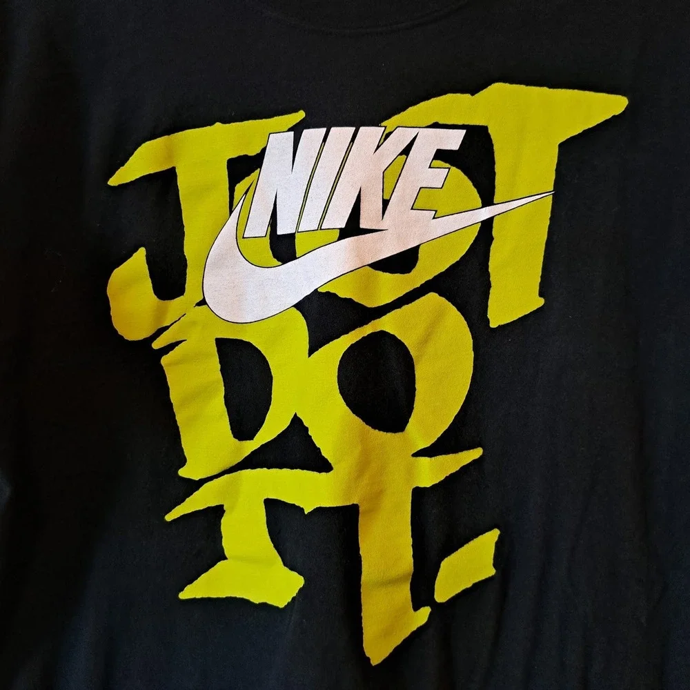Nike Mens Just Do It Graphic T-Shirt Black Neon Yellow Swoosh Regular Fit Large